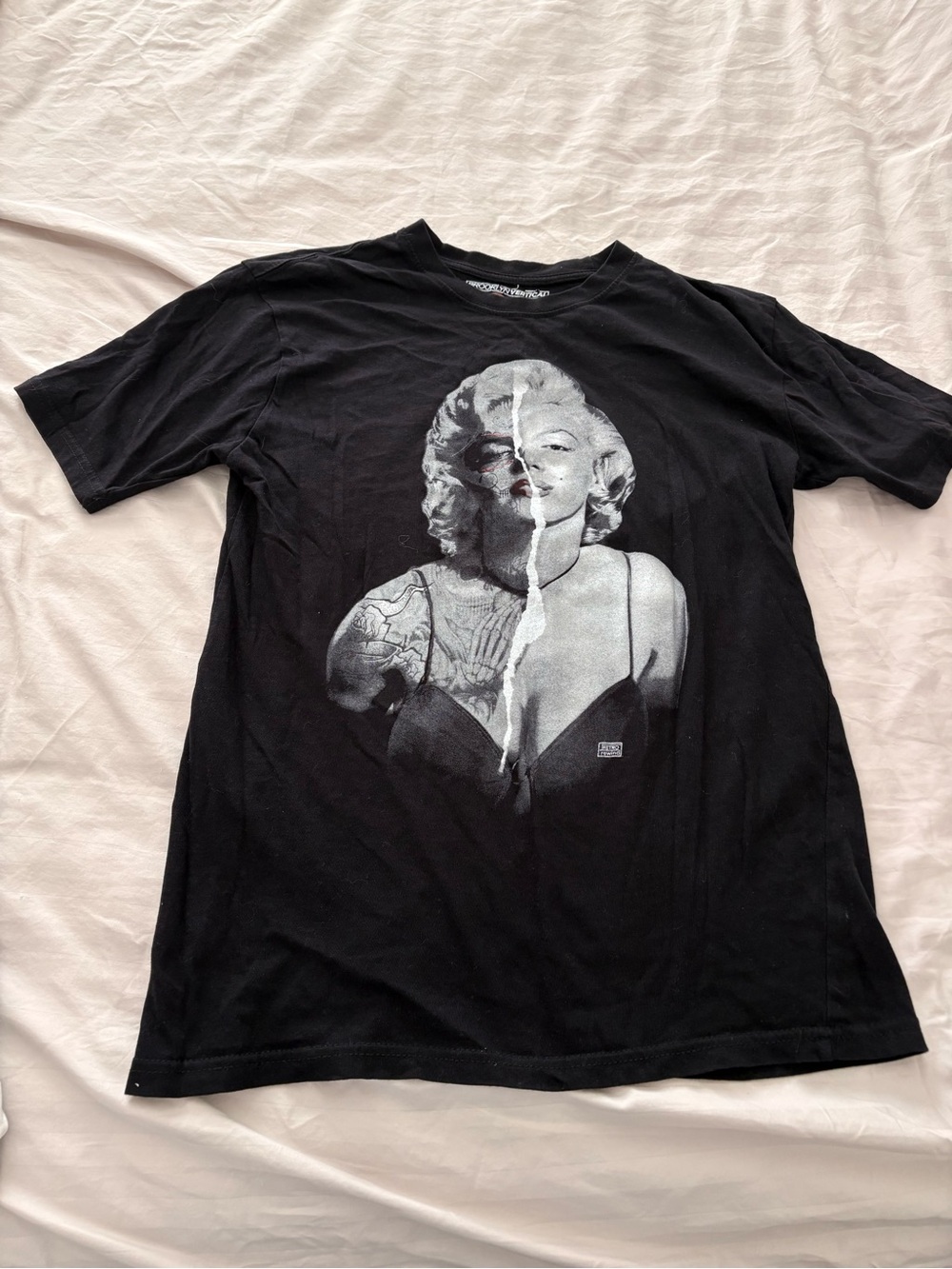 Black Graphic Marilyn Monroe Split-Image Women's Tee